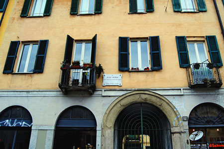 La casa - Ripa di Porta Ticinese 47